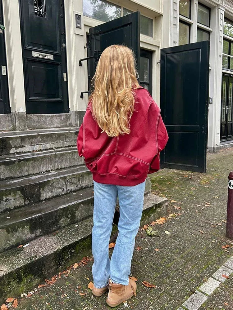 Lyra - Stijlvol jack met contrasterende stiksels en omslagkraag