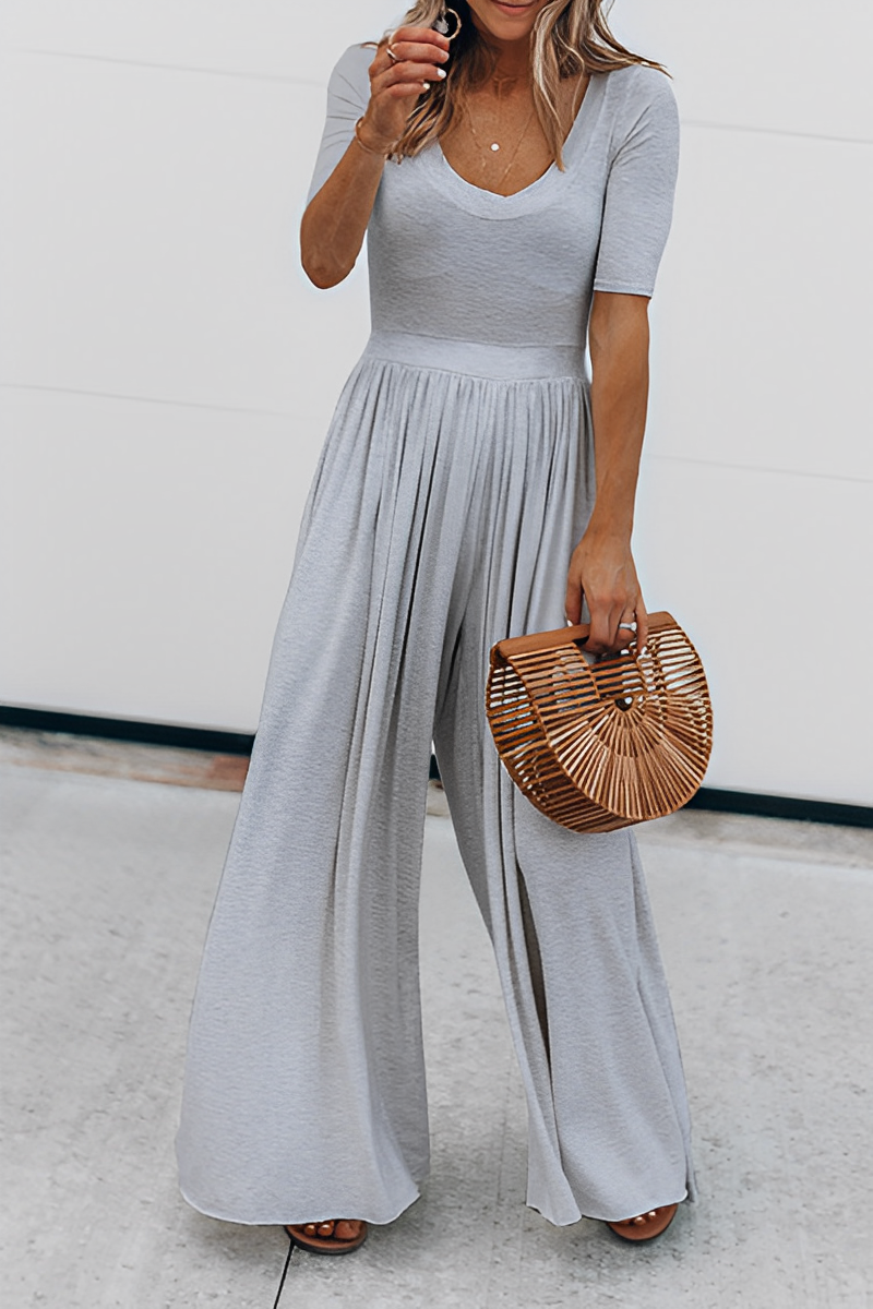 Senem - Elegante Wijd uitgesneden jumpsuit met geplooid lijfje en vloeiend ontwerp