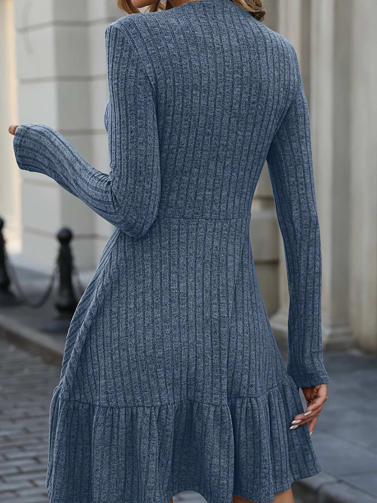Isabella - Moeiteloze elegantie in een zacht gebreide sweaterjurk