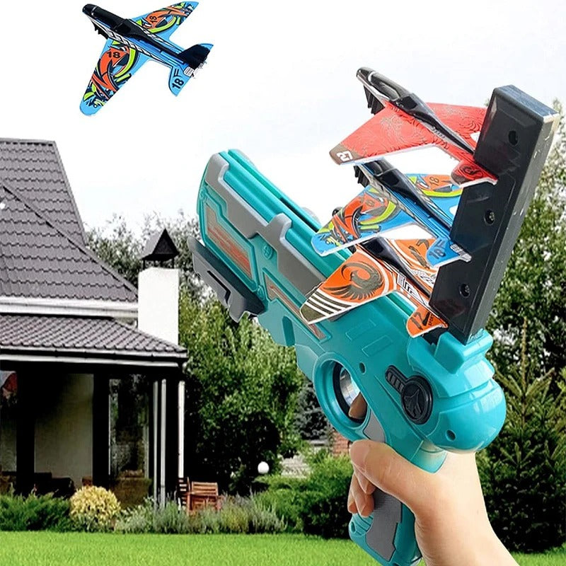 FlyBlitz – Klassieke vliegtuigschieter met lanceersysteem voor zweefvliegtuigen met twee vleugels