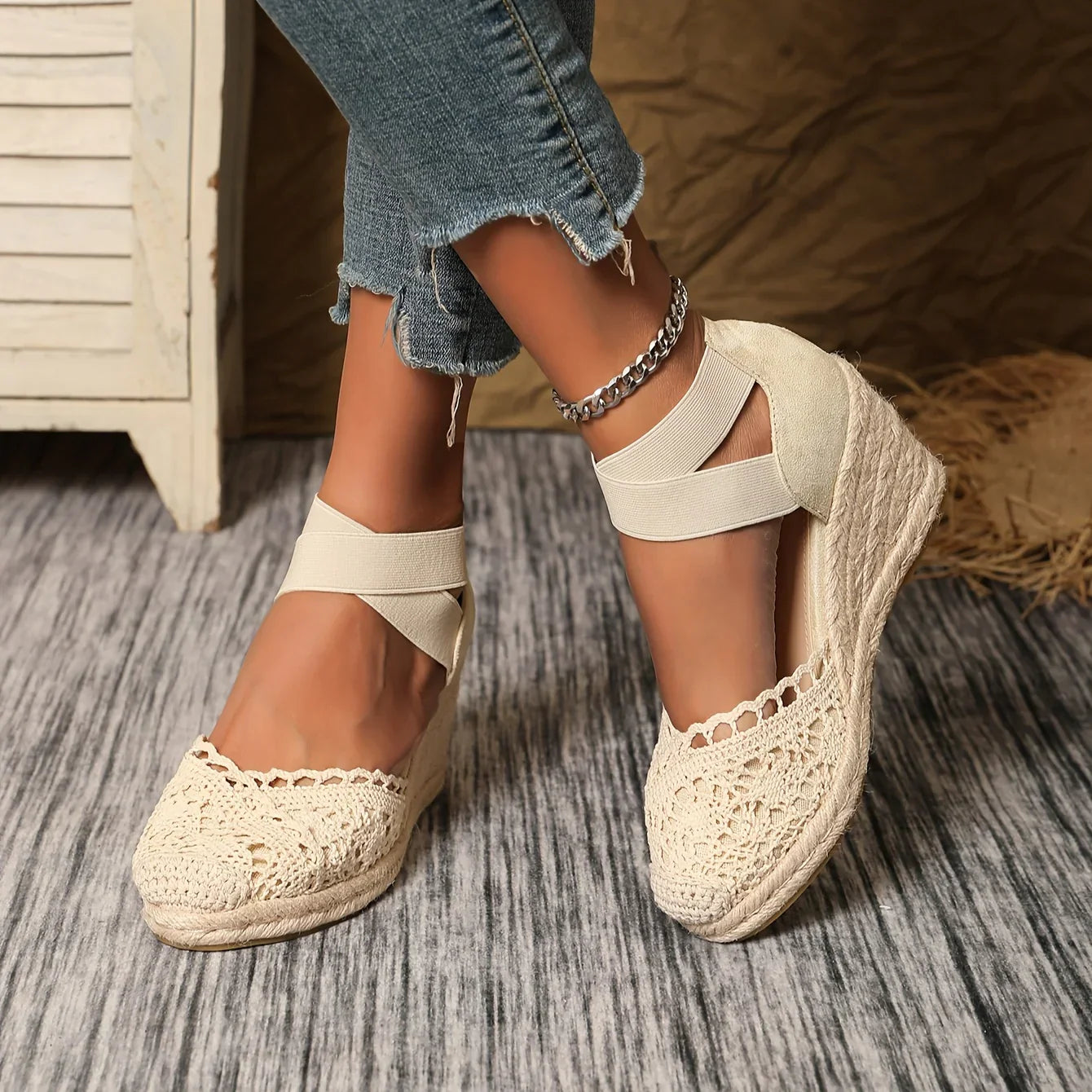 Selene – Elegante sleehak sandalen met open teen en enkelbandje