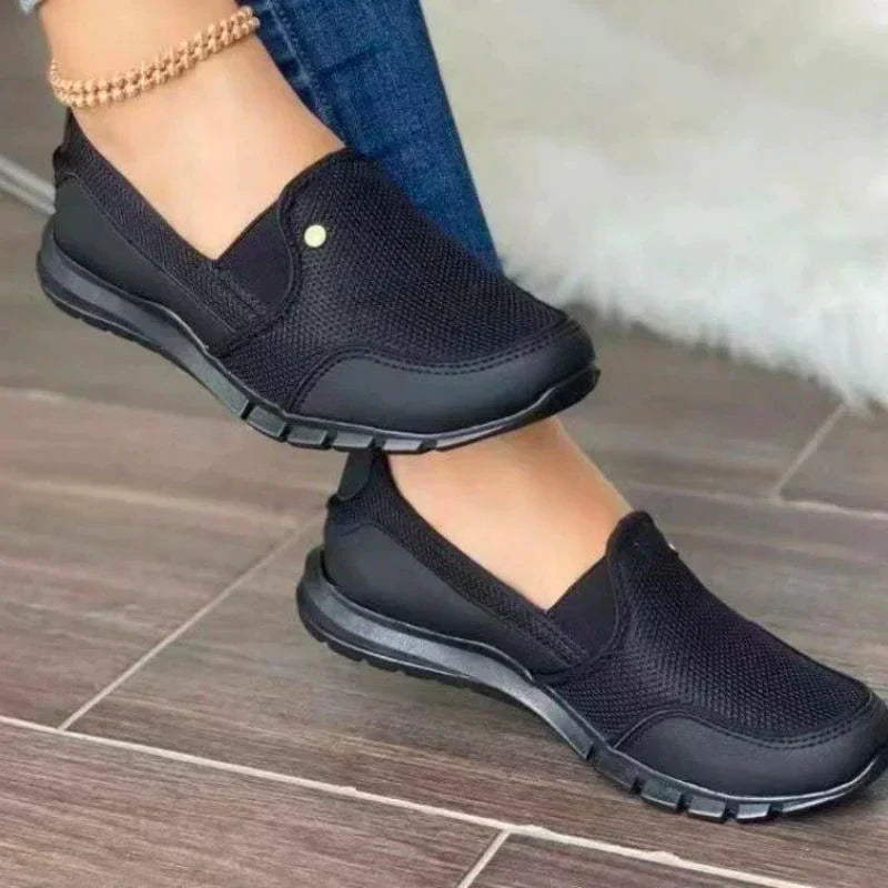 Mirella - Stijlvolle en ondersteunende Orthopedische Slip-On Schoenen
