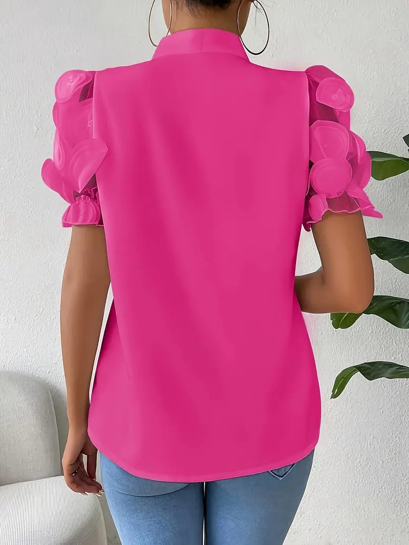 Lina – Elegant Korte mouw Blouse met strikdetails en relaxte pasvorm