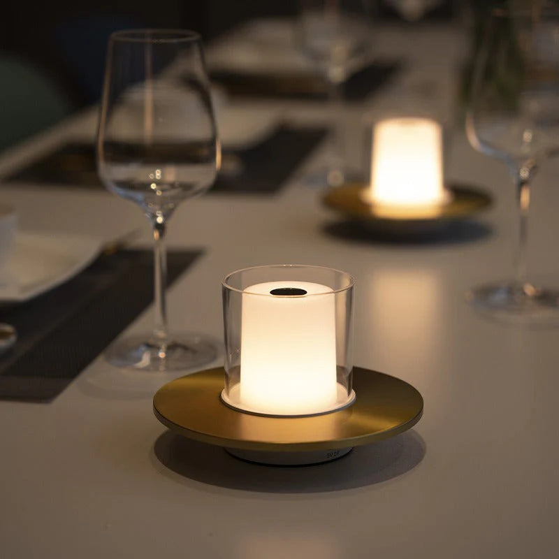 AuraGlow - Stijlvolle draadloze lamp met gebarenbediening en strak design