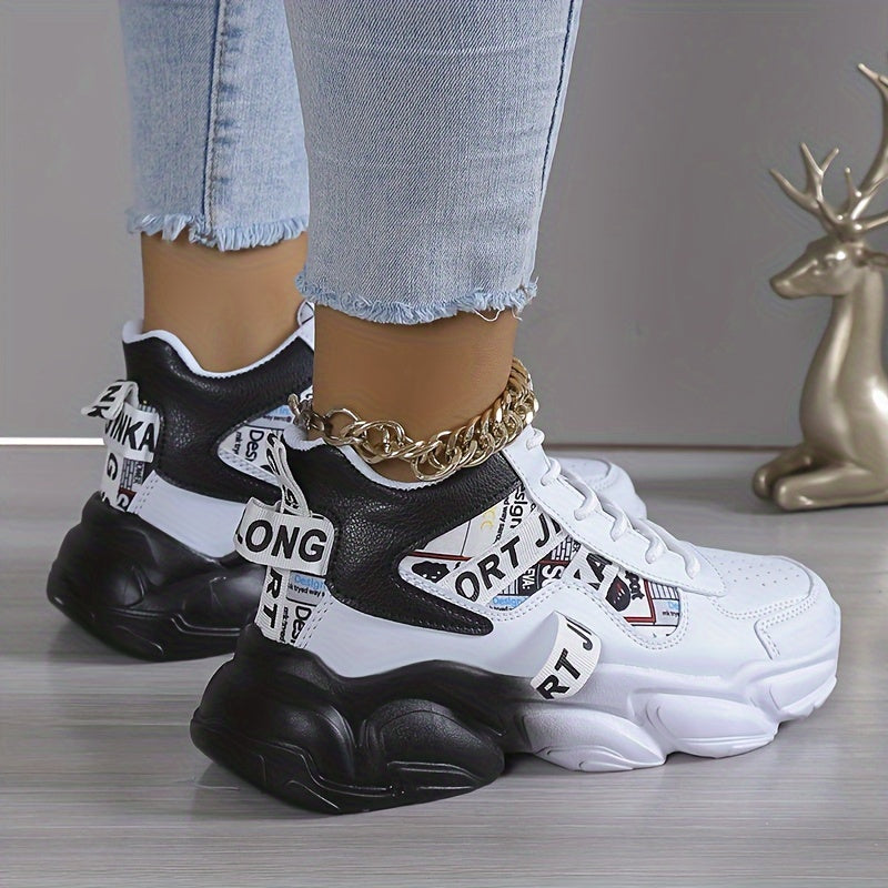 Dagmar - Casual sneakers met een antislipzool en verstelbare pasvorm