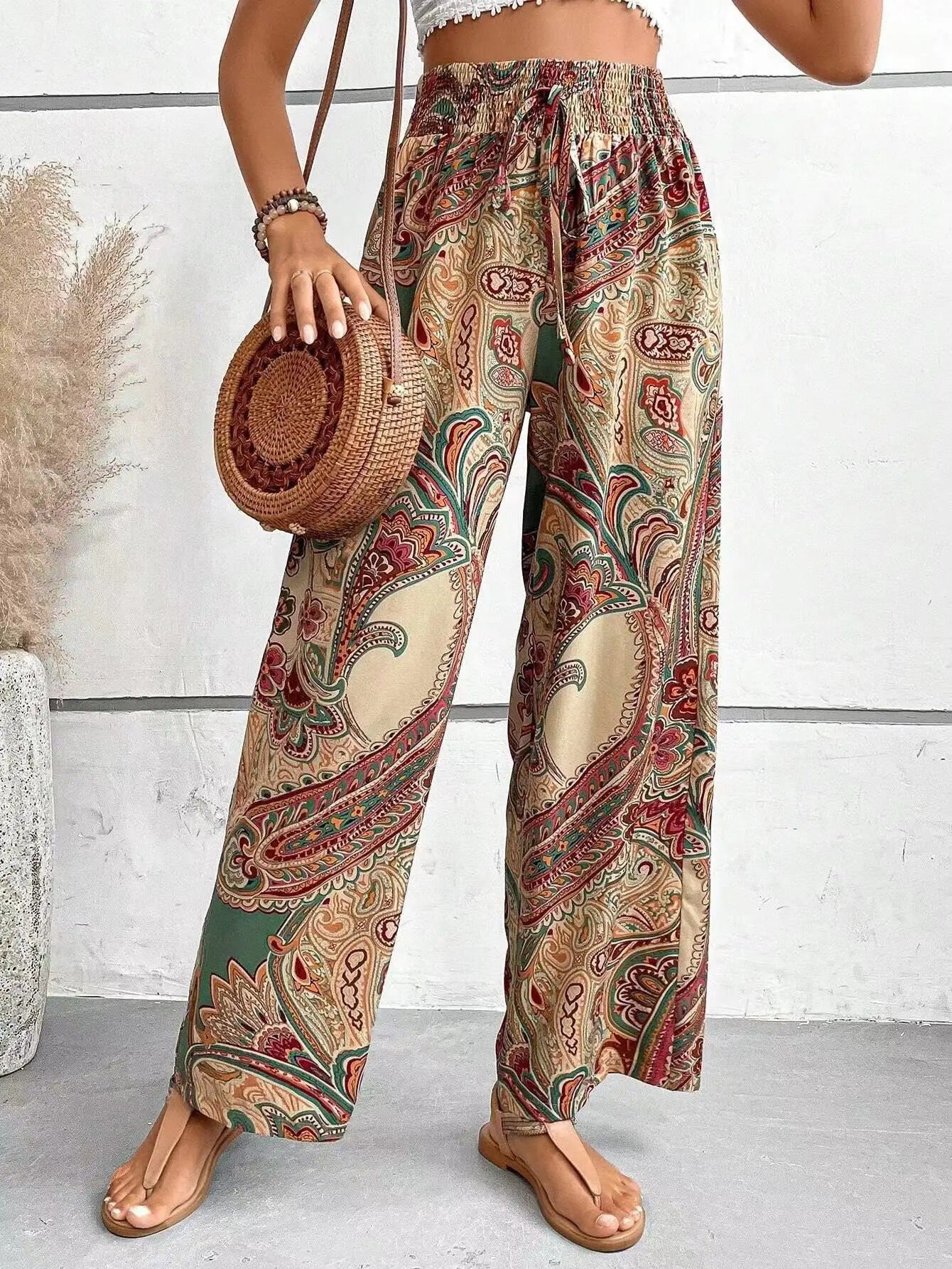 Hannah - Stijlvolle broek met hoge tailleband en bloemenpatroon