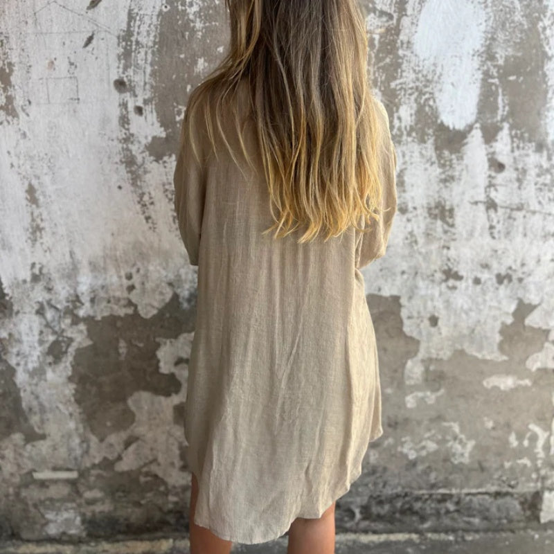 Daphne - Elegante tweedelig set met shirt met lange mouwen en shorts met elastische taille