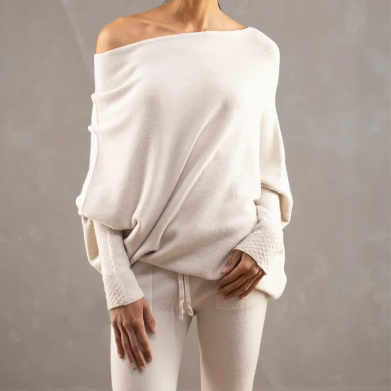 Frina - Stijlvolle Off Shoulder Sweater met subtiele eveals
