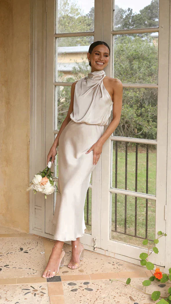 Esmee - Luxueuze mouwloze lange jurk met hoge taille