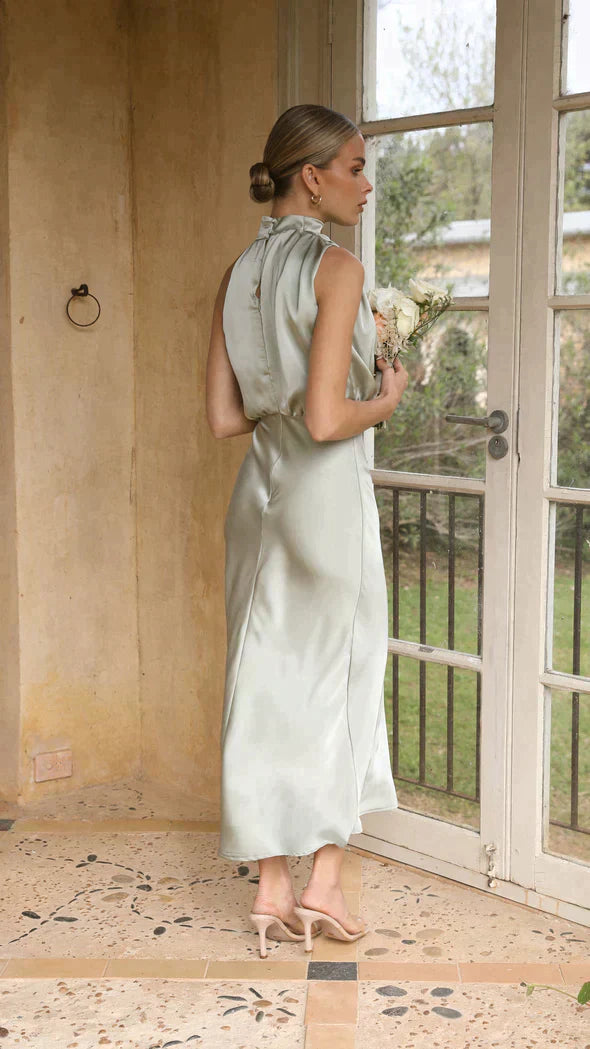 Esmee - Luxueuze mouwloze lange jurk met hoge taille