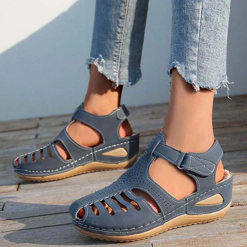 Liora - Ademend Sandalen met Verstelbare Klittenbandsluiting