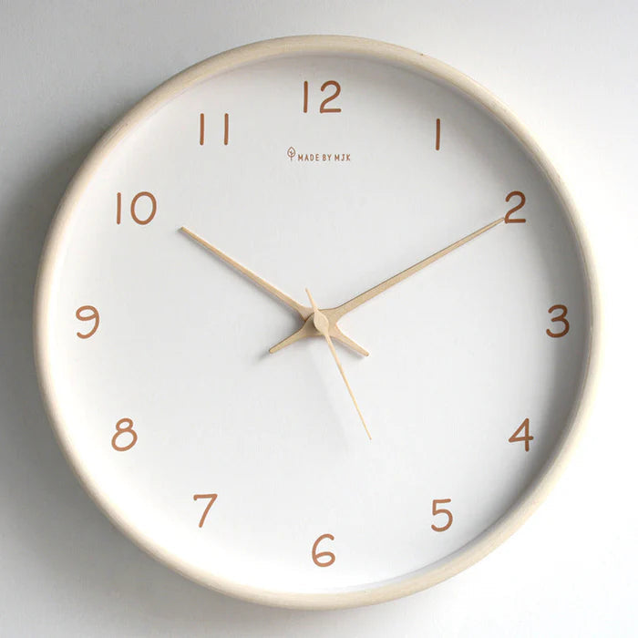 QuietOak - Elegante analoge wandklok met stil uurwerk