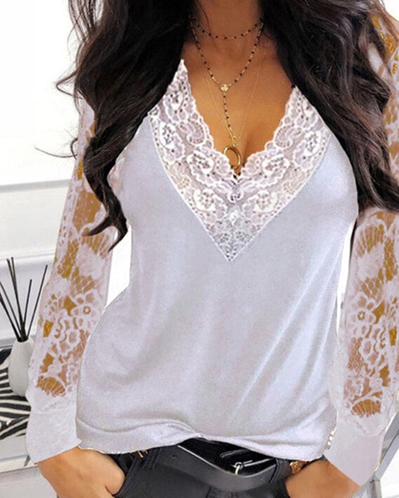 Sophie - Blouse met kanten mouwen en V-hals