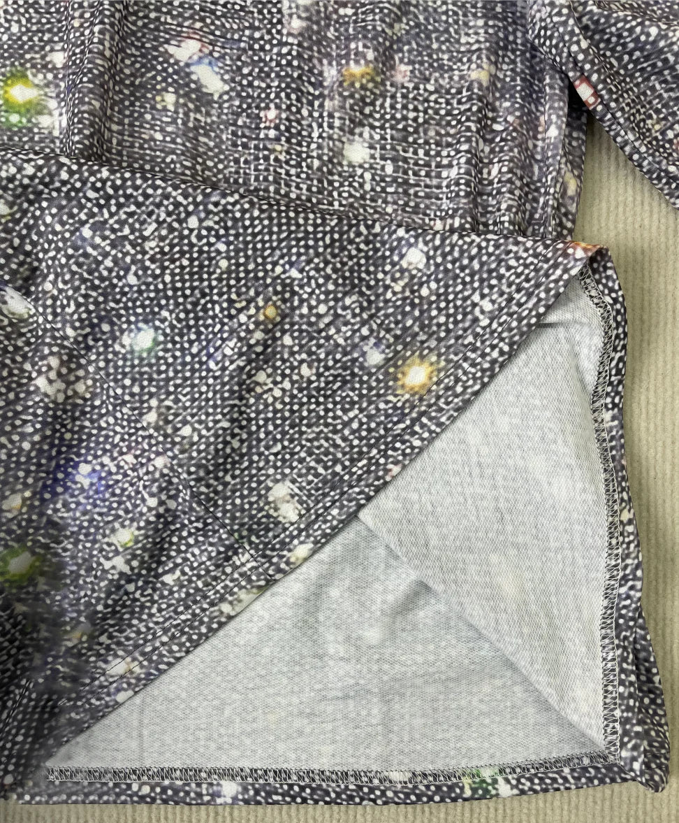 Ella - Top met zilveren metallic print voor de feestdagen