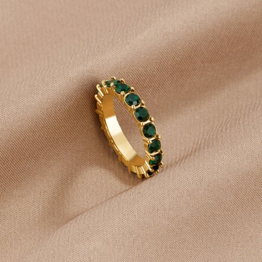 Rhea – Anillo redondo audaz con pieza resistente al agua y llamativa