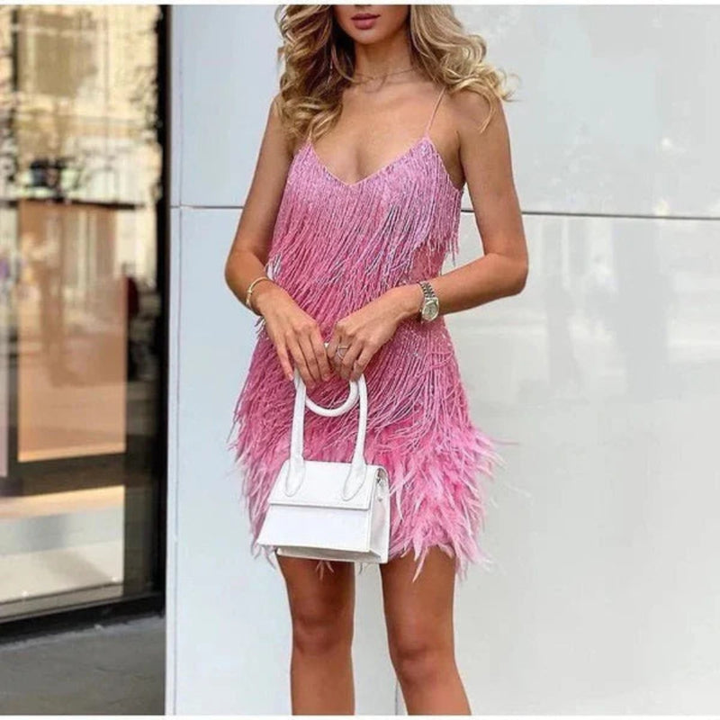 Melina - Moderne midi-jurk met flatterende pasvorm en sensueel silhouet