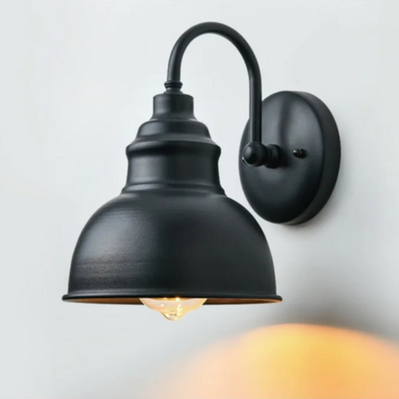 EverGlow – Duurzame Waterdichte Buitenwandlamp met Klassieke Stijl