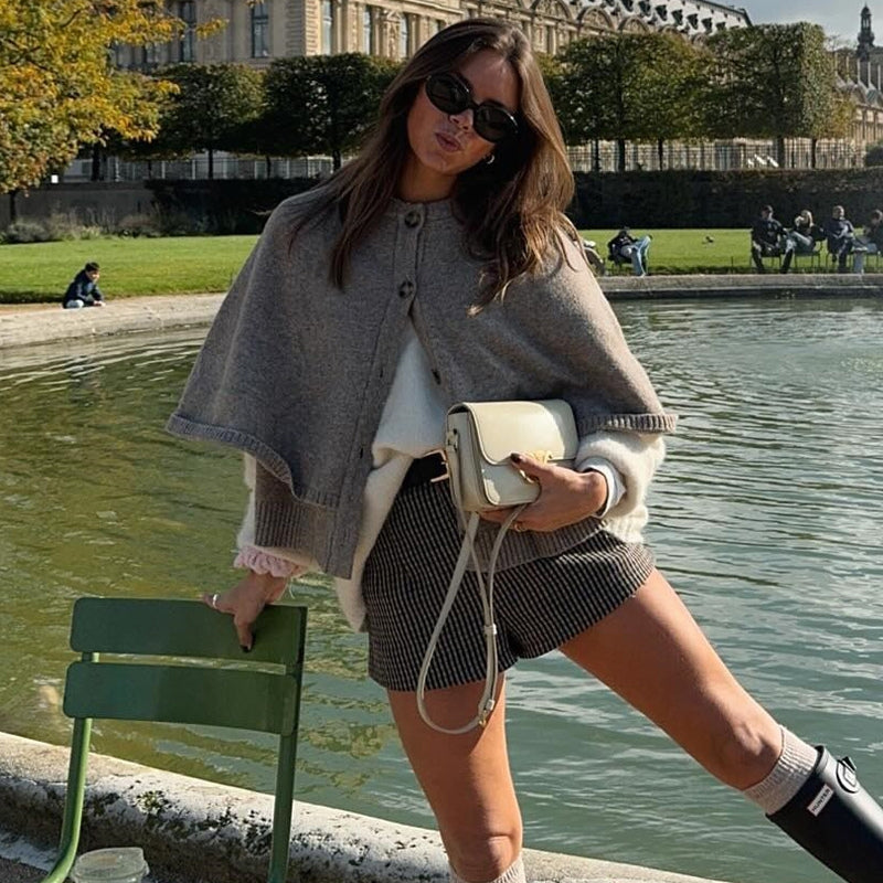 Clara – Kort vestje met lange mouwen