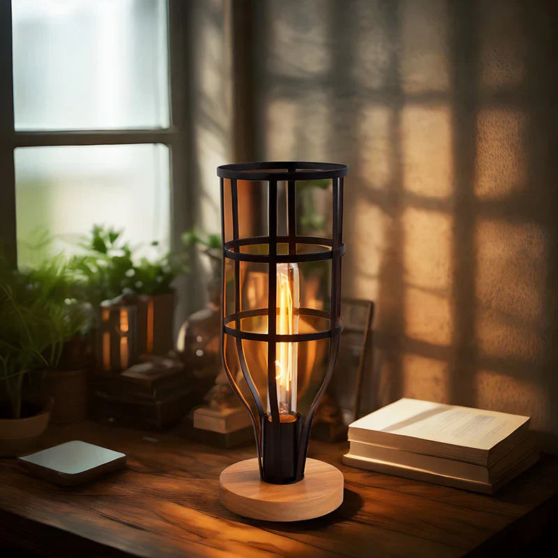 LumeCage - Moderne Industriële Kooi Tafellamp met Houten Accent