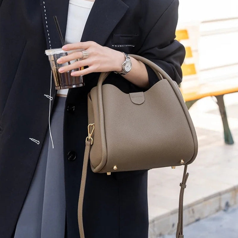 Everly – Handtas met verstelbare schouderband en handvatten