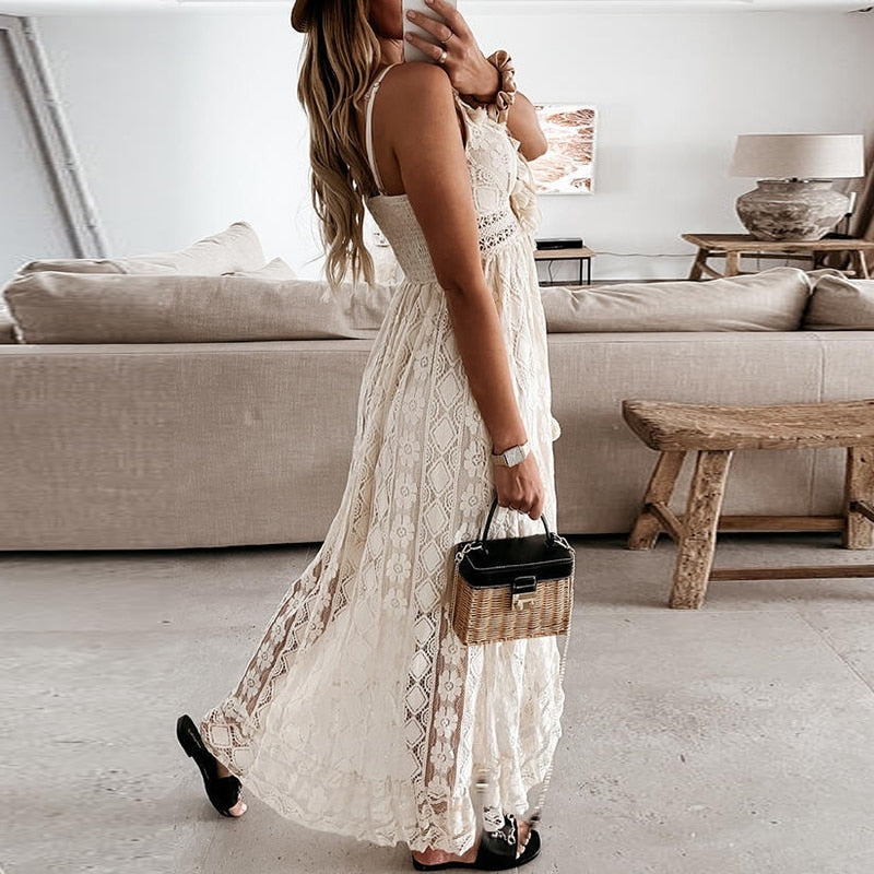 Bianca – Moderne maxi-jurk met V-hals en verstelbare dunne bandjes