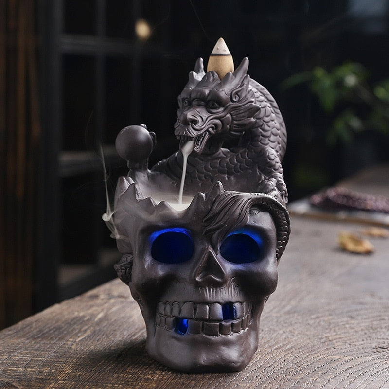 MystiSkull – Decoratieve Schedel Wierookbrander met Mysterieus Rookeffect