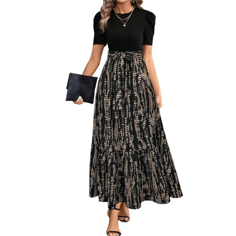 Lily – Lange jurk met bloemenprint en korte mouwen