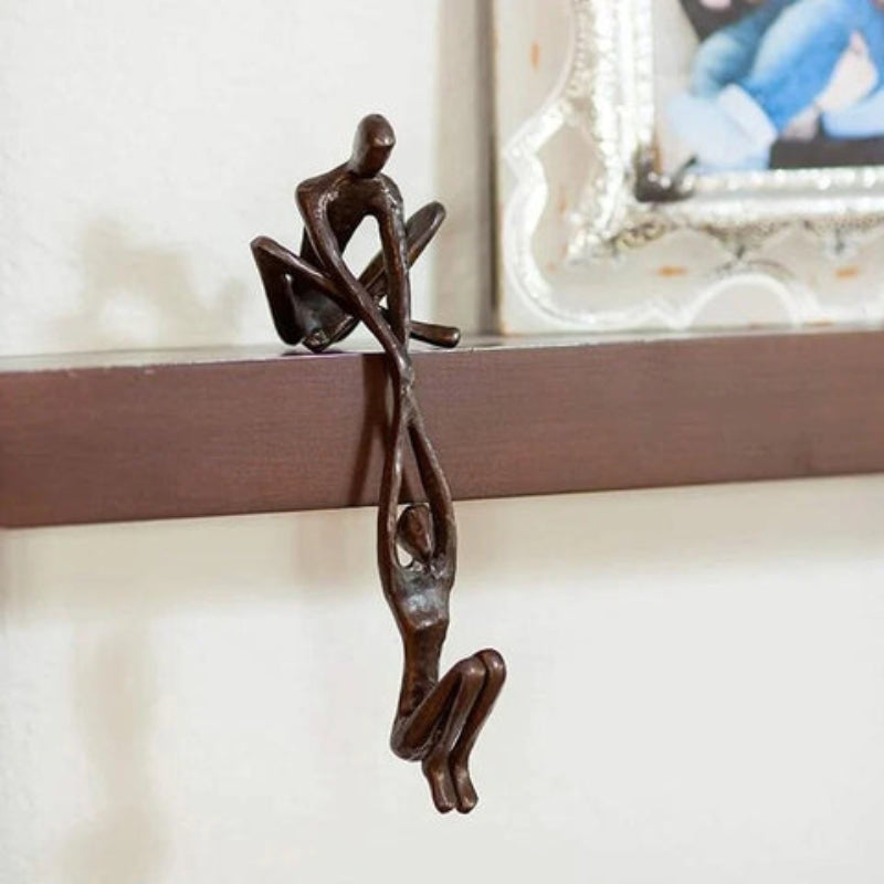 AuraSculpt – Beeldhouwwerk voor stijlvolle bureaudecoratie