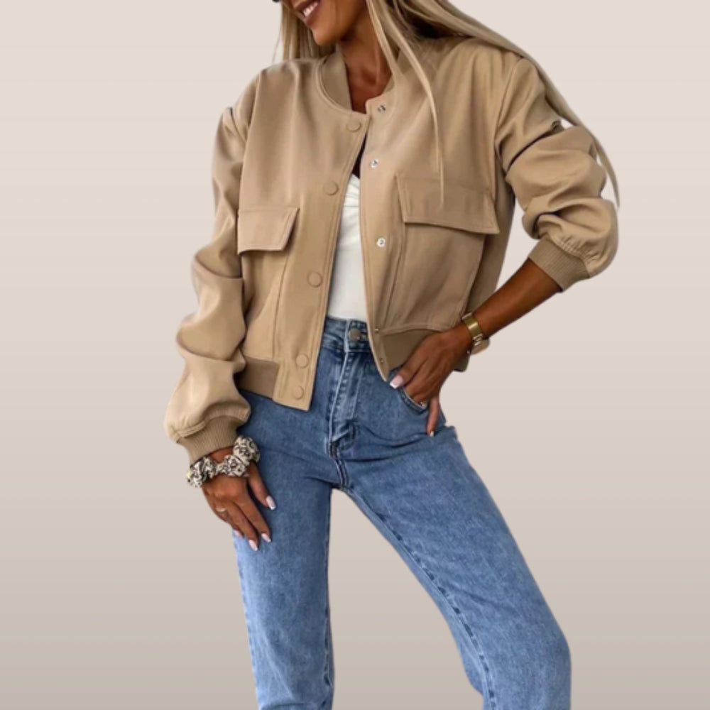 Olivia – Elegant bomberjack met klepzakken en lange mouwen