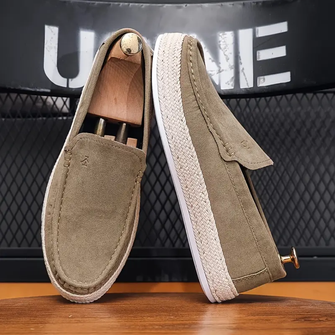 Aiden - Slip-On schoenen met gestructureerd bovenwerk en stevige zool