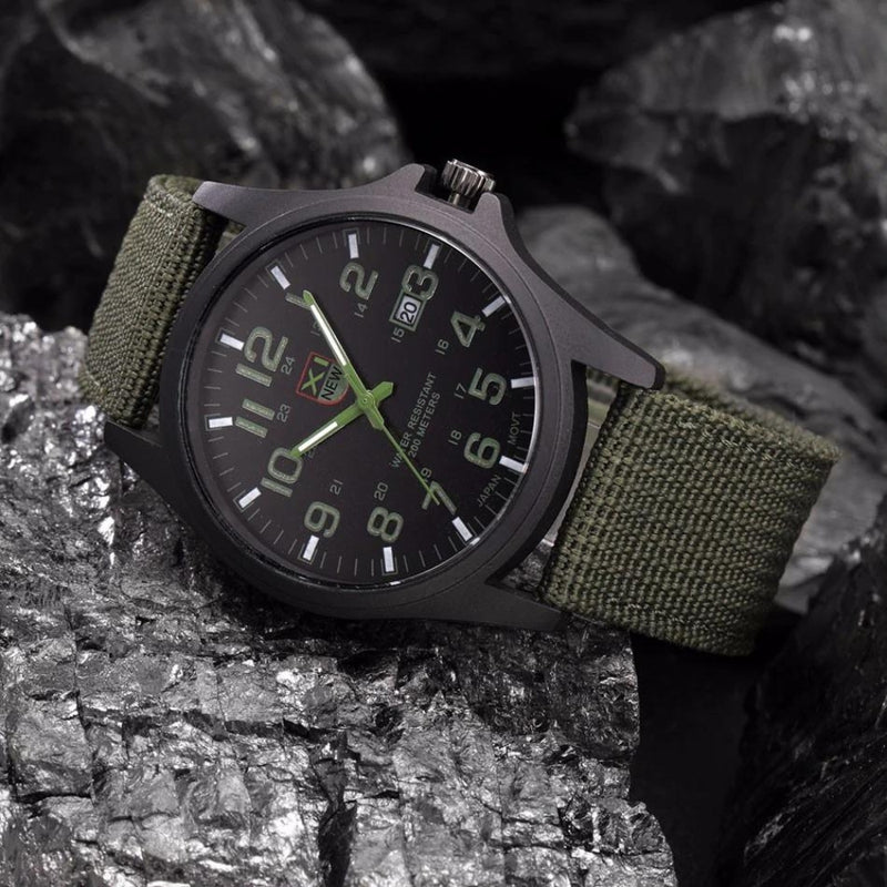 Axel – Robuust veldhorloge met opvallend display en functioneel design