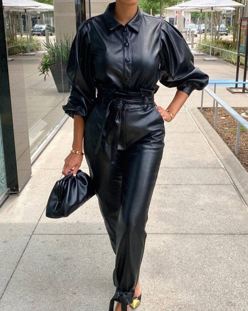 Valeria - Geraffineerde jumpsuit met knoopsluiting en flatterende tailleband