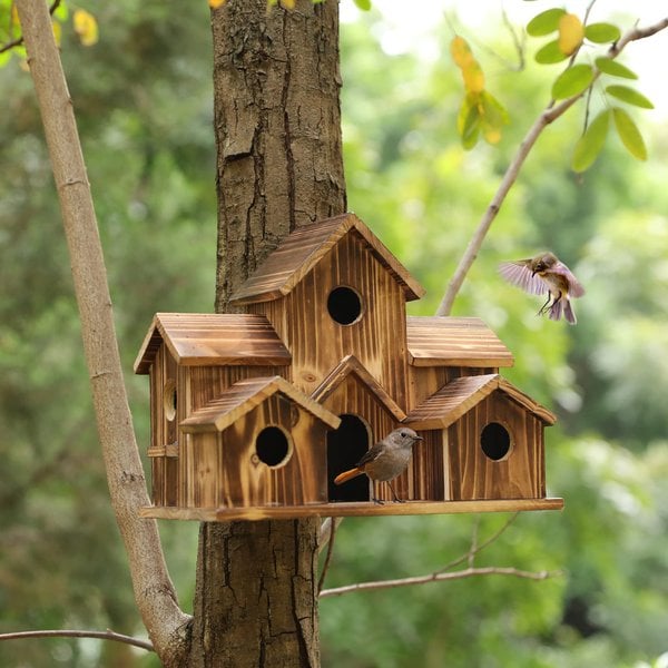 NestHaven - Handgemaakt vogelhuisje met 6 gaten en blokhutontwerp voor tuin en vogels