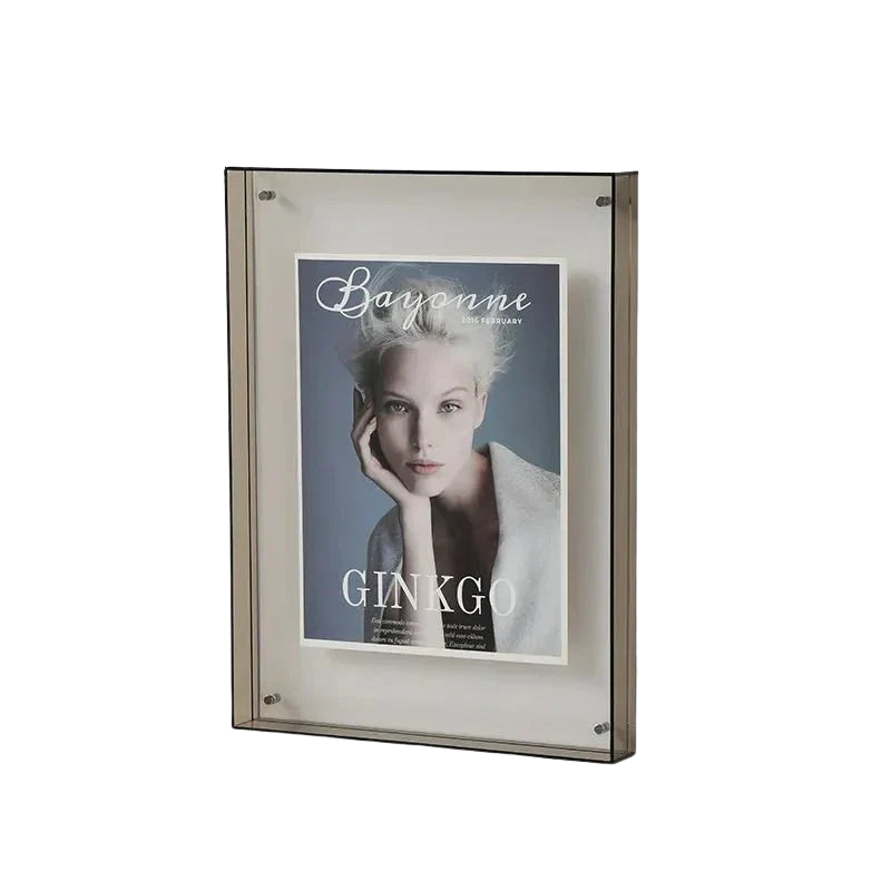 ClearVue – Transparant Zwevend Fotoframe met Modern Randloos Design