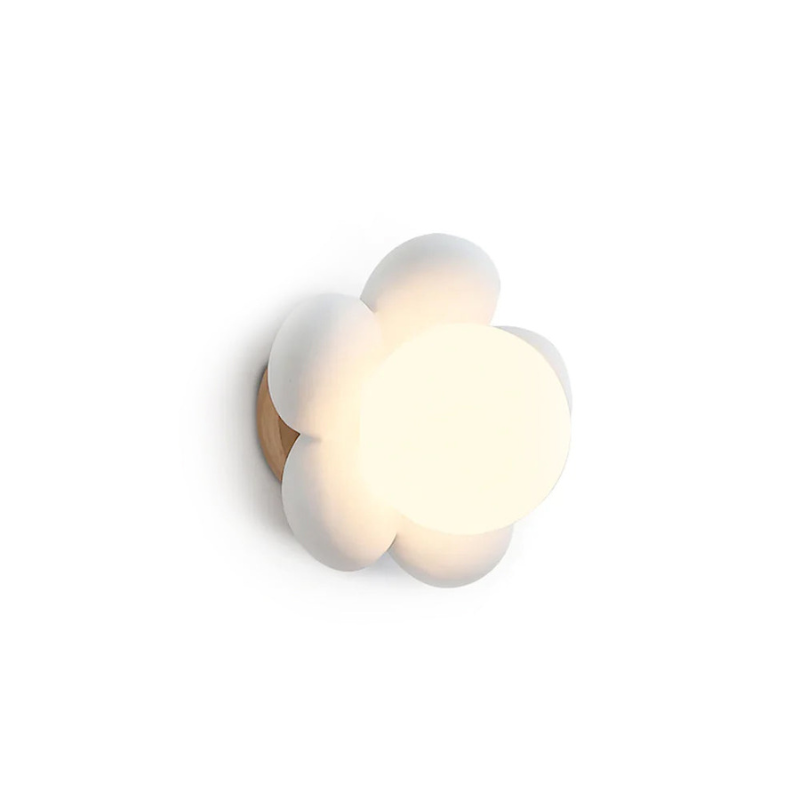 OakGlow – Houten wandlamp met glazen kap en harsafwerking