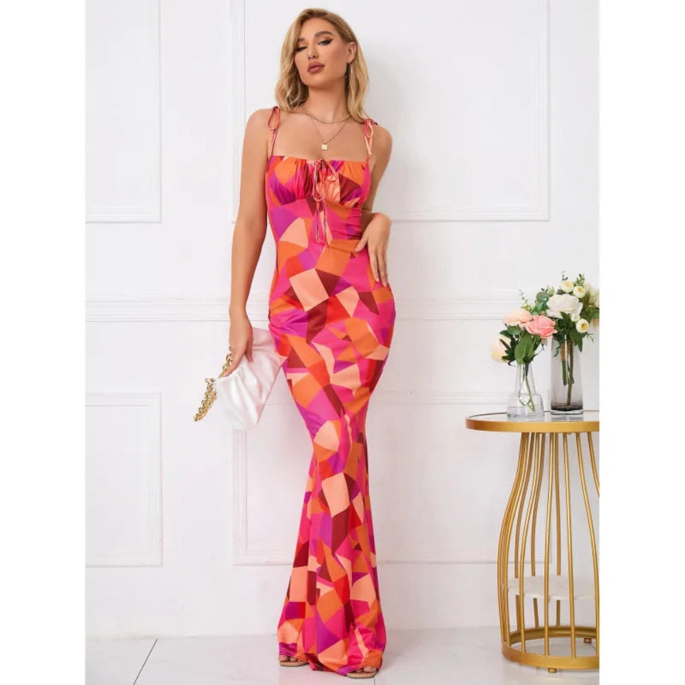 Isla - Flatterende bandjesjurk met tailledetail en comfortabele pasvorm