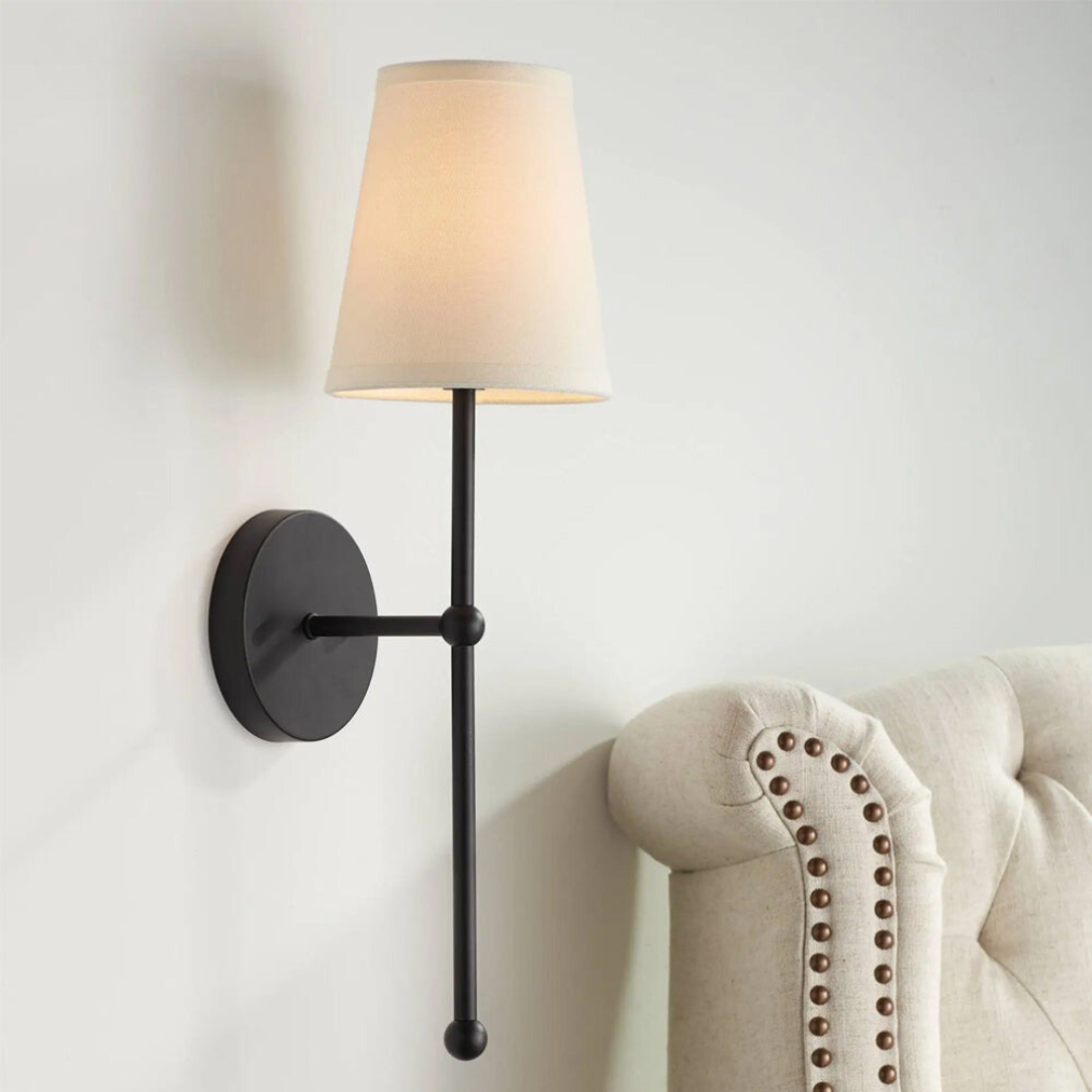 GlowAura - Elegante wandarmatuur met stoffen kap voor zachte sfeerverlichting