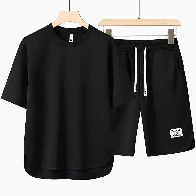 James - Casual tweedelig setje met relaxed fit t-shirt en short