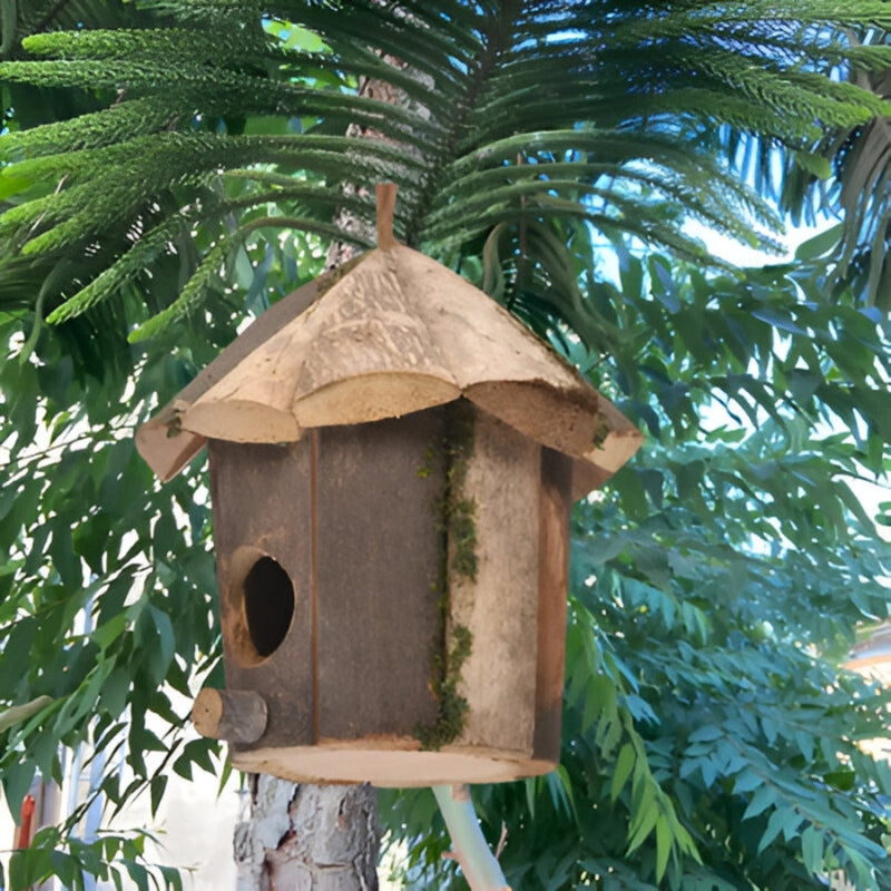 BirdHut - Hutvormig Vogelhuisje met Ophangkoord voor de Tuin