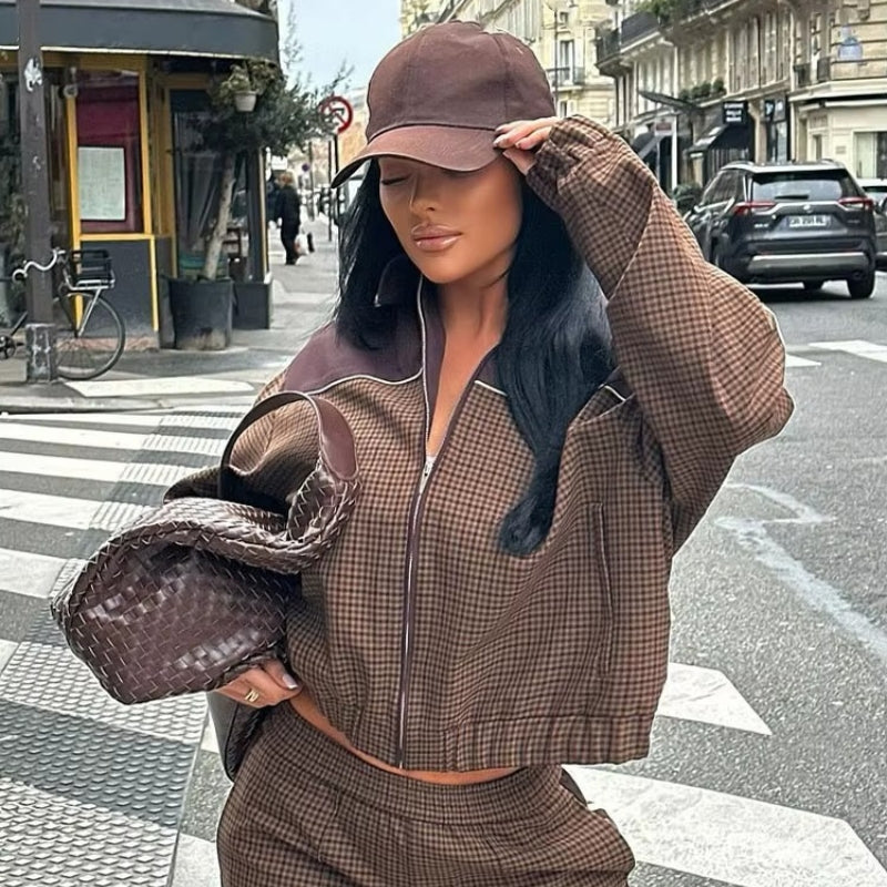 Mila – Lange Mouw Jas met Rits en Kraag naar beneden