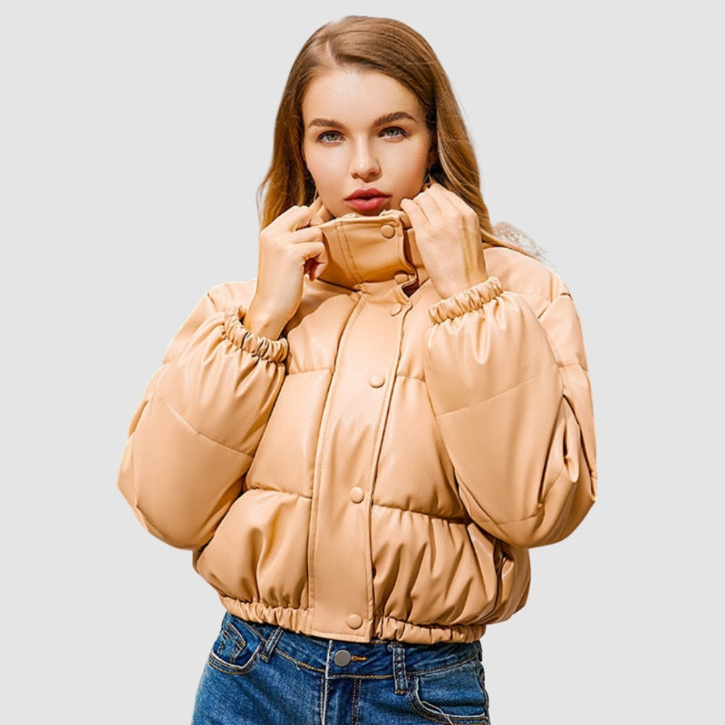 Maria - Cropped Puffer Jas met Lange Mouwen en Knopsluiting