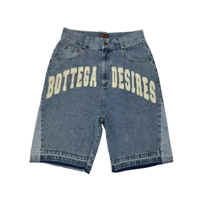 Christopher – Loszittende shorts met retroprint en zakken