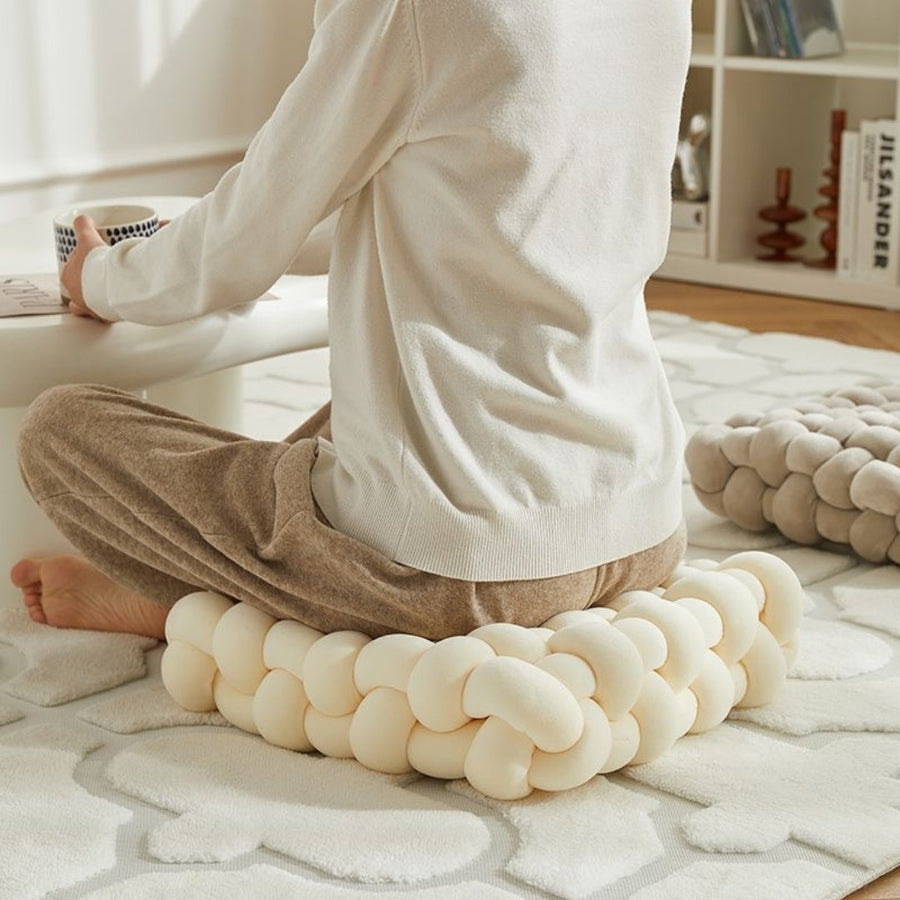 KnotEase - Elegant geweven knoopkussen voor ultiem comfort