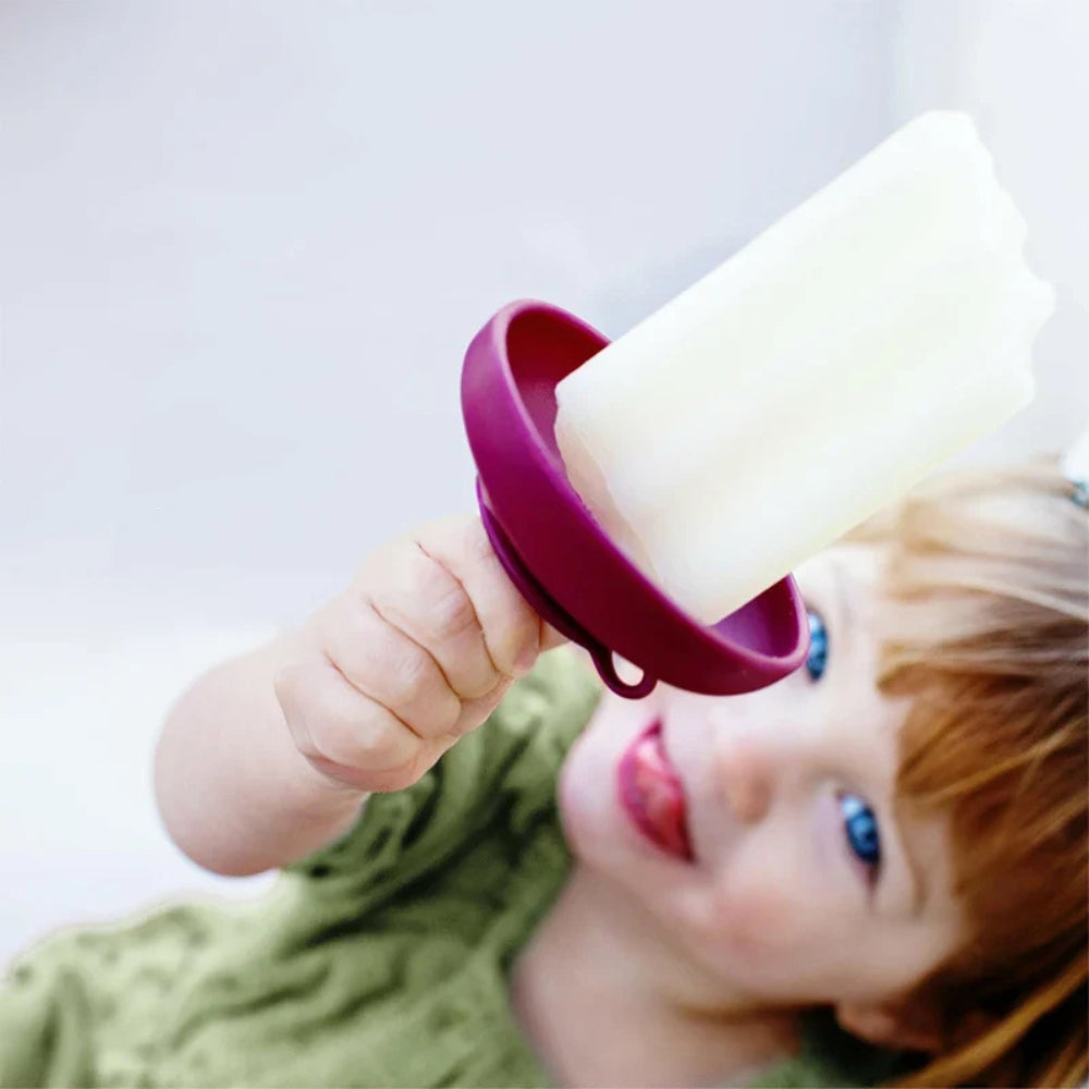 CooliCup - Hand knoeivrije ijshouder met ronde vorm voor kinderen