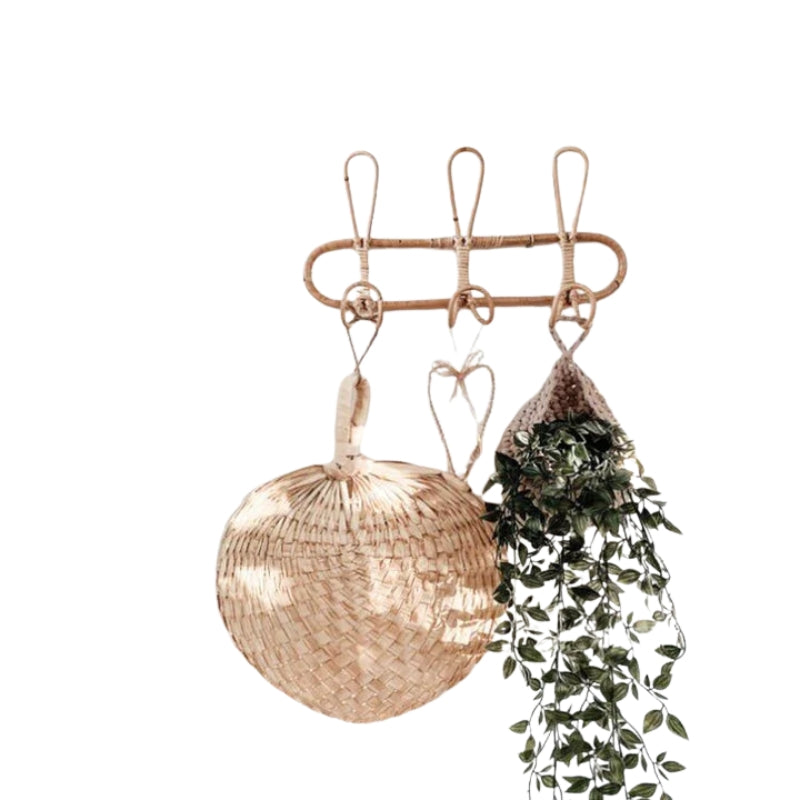 HookTale - Wandgemonteerde drievoudige haak met compact gebogen ontwerp voor accessoires