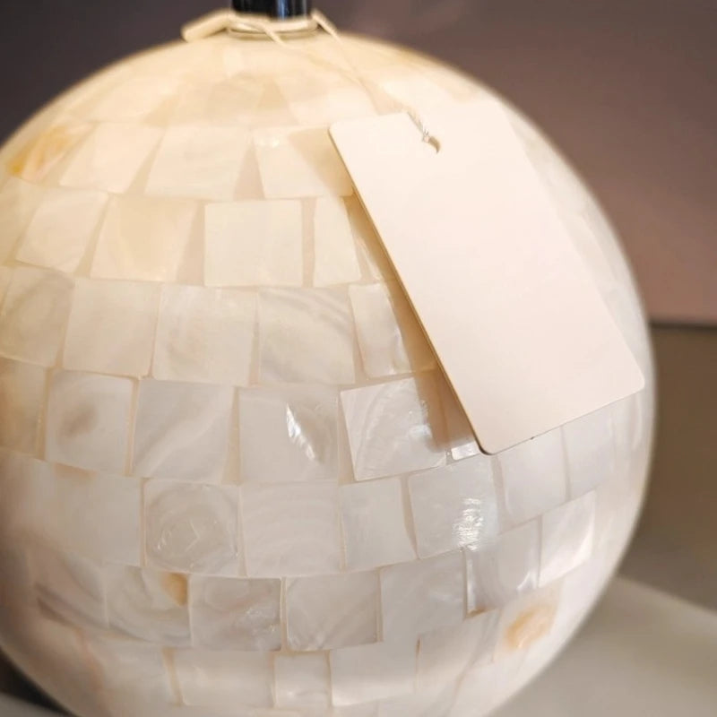 ShellGlow – LED Tafellamp met Schelp Geïnspireerd Ontwerp voor Binnenambiance
