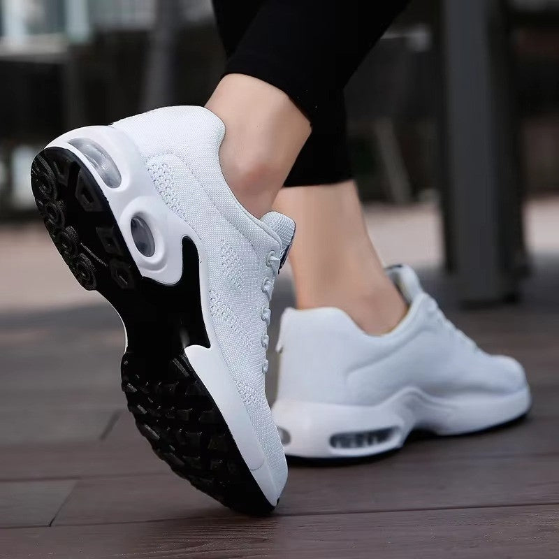 Camila – Sneakers met Ronde Neus Veters en Slip On Ontwerp