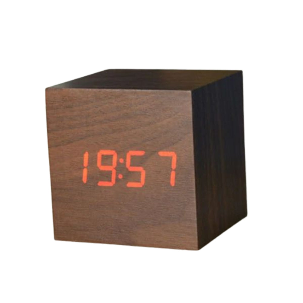 CubeTime - Digitale tafelklok met kubisch design