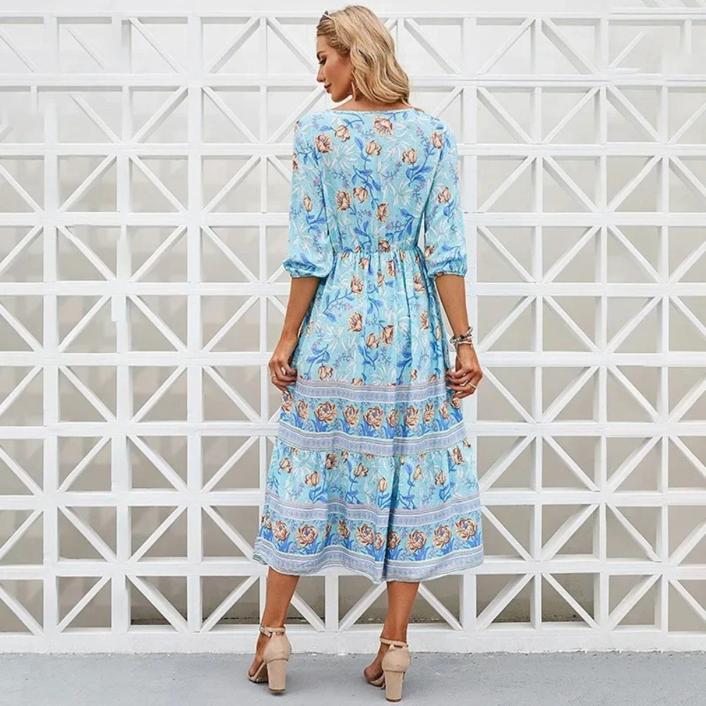 Natasha – Midi jurk met korte mouwen en diepe V-hals