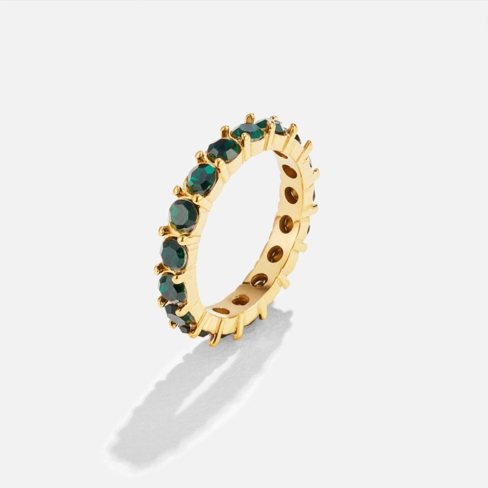 Rhea – Anillo redondo audaz con pieza resistente al agua y llamativa